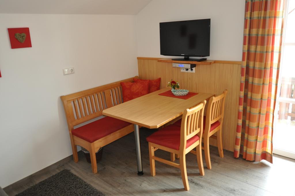 Ferienwohnung Haus Schreilechner Mariapfarr Zimmer foto